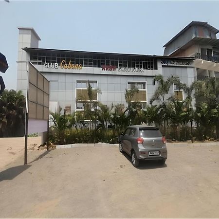 Arsh Executive Inn Дайв Экстерьер фото